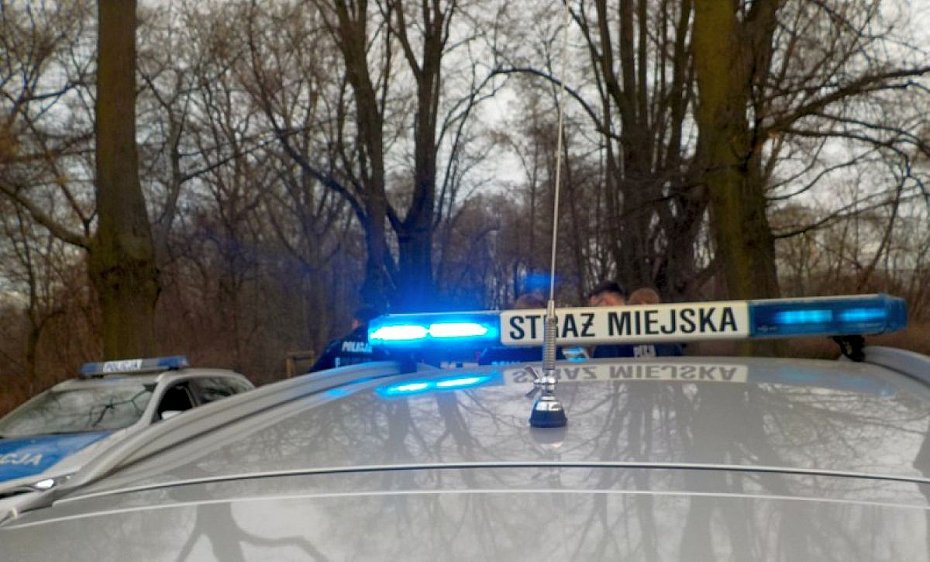 alt='Mody mczyzna mia do ycia. W rodku nocy poprosi o pomoc'