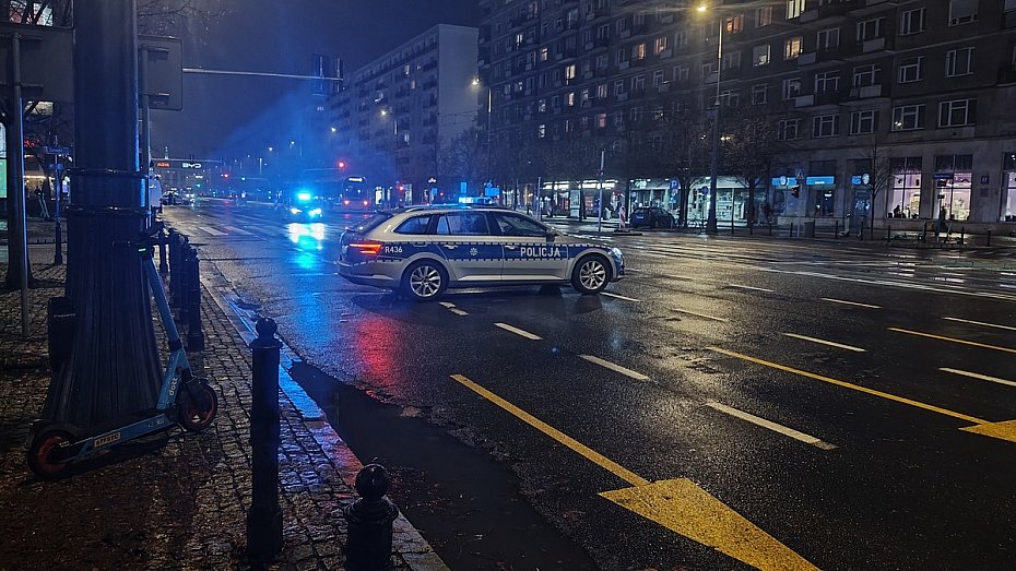 alt='Policjant po subie zatrzyma oszusta dziaajcego metod &quot;na BLIK&quot;'