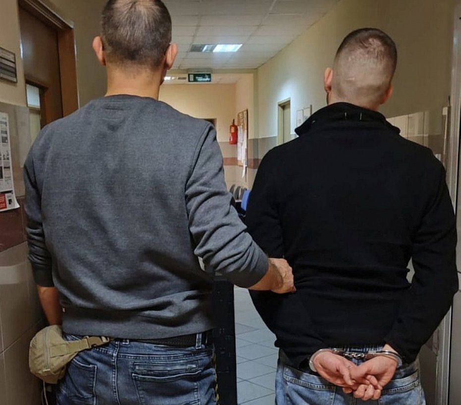 alt='Ukrad torebk i paci cudz kart. Policja zatrzymaa 33-latka'