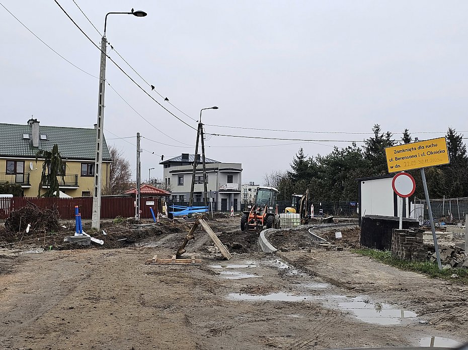 alt='Przebudowa Berensona i Oknickiej. Skrzyowanie ruszy w grudniu, reszta prac po 2026'