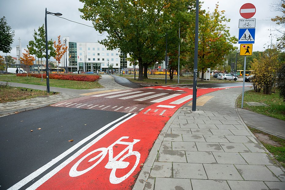 alt='Rowerowy kontraruch do stacji metra. Mieszkacy alarmuj o niebezpiecznych sytuacjach'