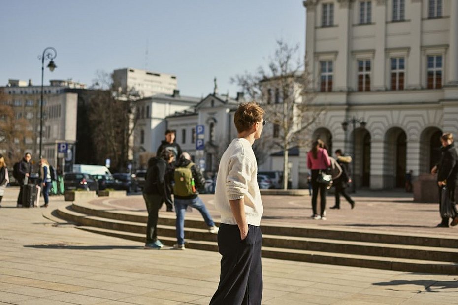 Co dzi zagraa stoecznym klubom sportowym?