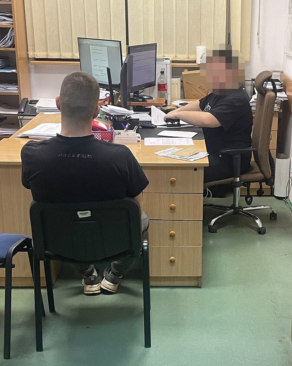 alt='Ukrad kart patnicz i jej uywa. Jest ju w rkach policji'