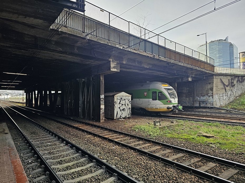 alt='Remont odkadany od wierwiecza. Wiadukt grozy bdzie zwony'