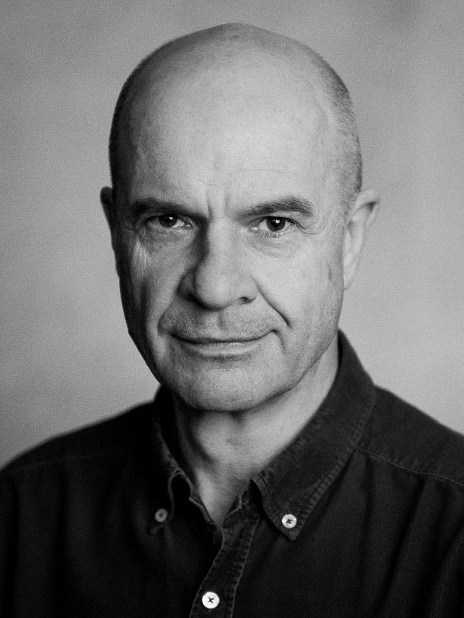 alt='Warszawskie teatry egnaj wybitnego reysera'