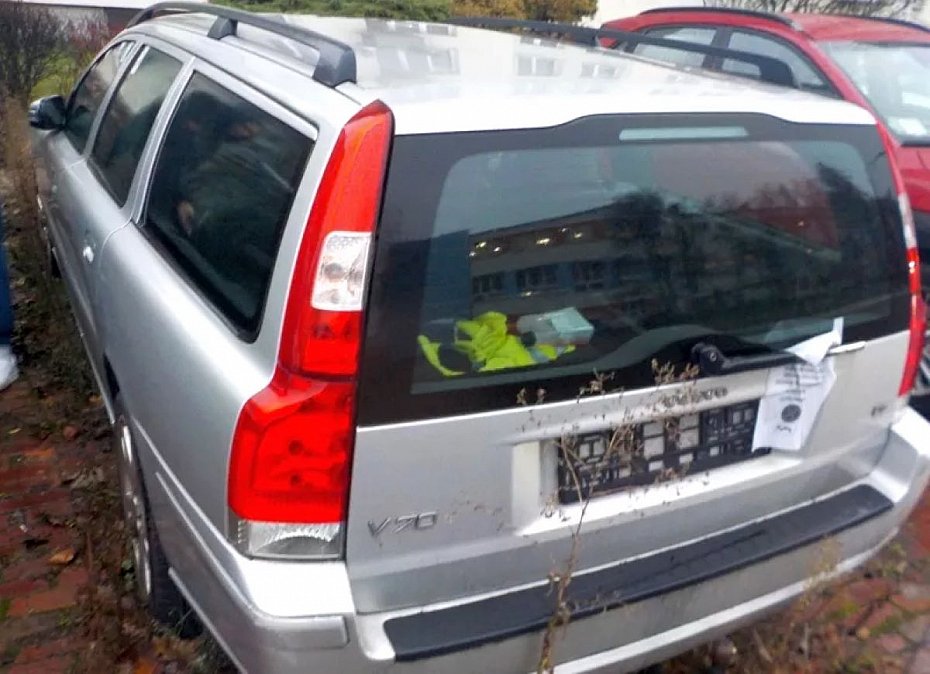 Stra miejska odnalaza dwa skradzione auta