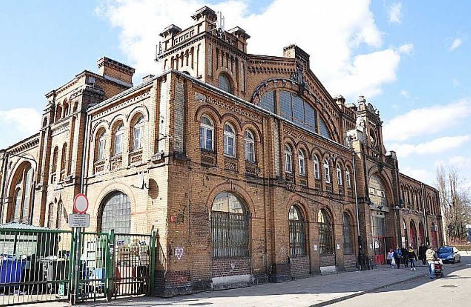 alt='Hala Gwardii przejdzie kompleksow modernizacj. Umowa podpisana'