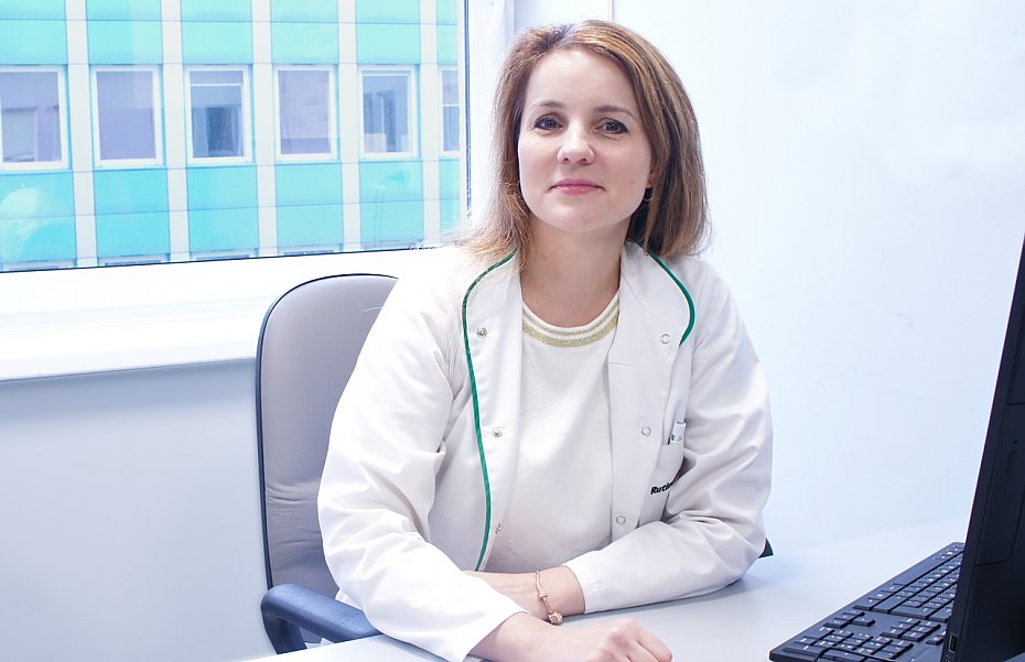 alt='Szpital Brdnowski triumfuje w &quot;Eskulapach&quot;. Nagrody dla lekarzy i innowacyjnych terapii'