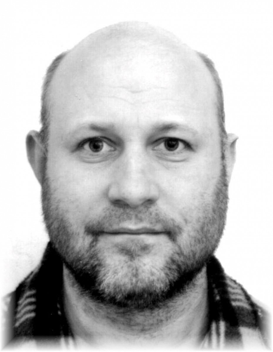 alt='Zagin 43-letni ukasz Raczkiewicz. Policja apeluje o pomoc'