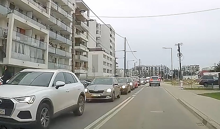 Szeligowska codziennie zakorkowana. Mieszka�cy trac� cierpliwo��