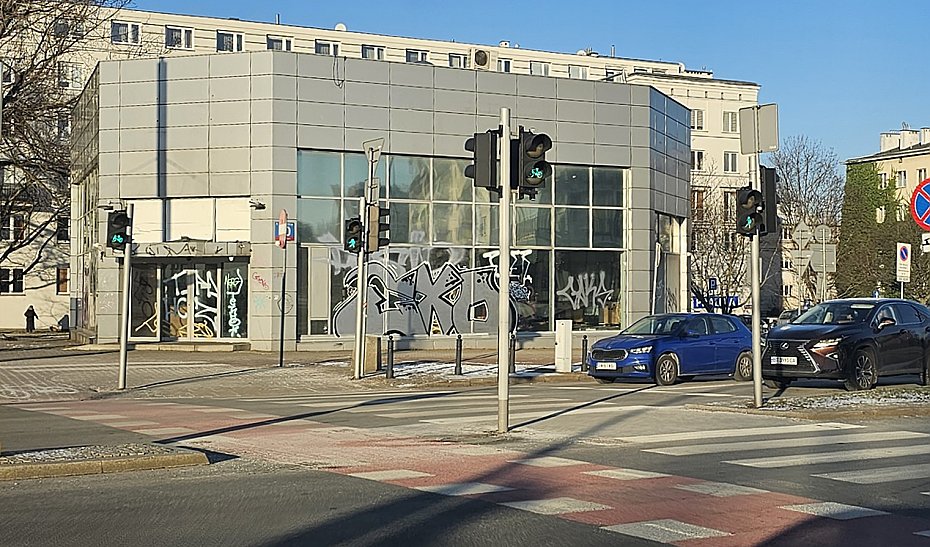 alt='Radni ��daj� usuni�cia pawilonu z placu Grunwaldzkiego'