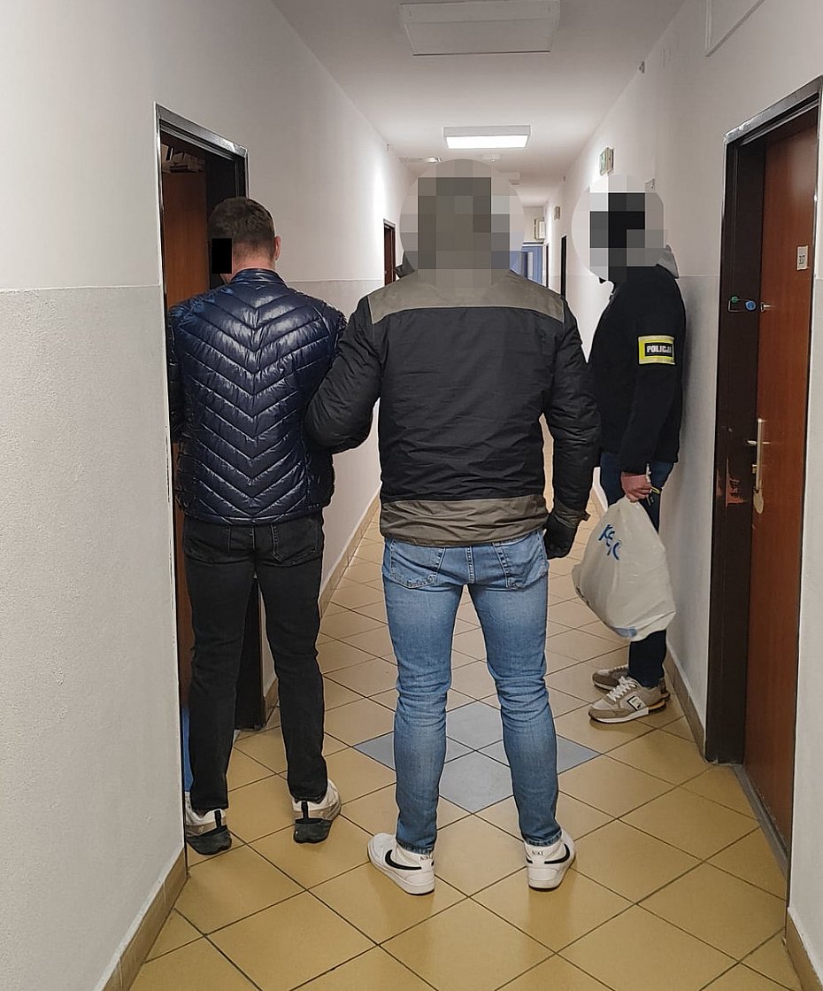 alt='36-latek z du�� ilo�ci� narkotyk�w zatrzymany'