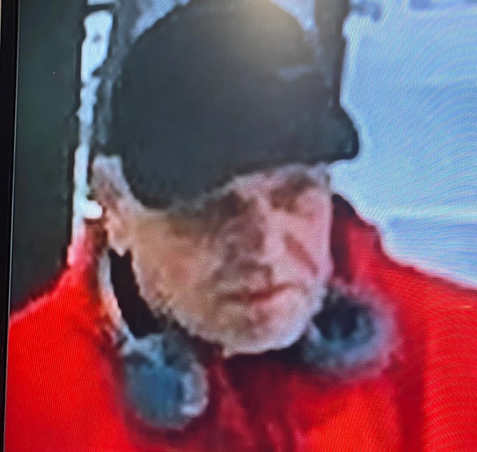 Gro�by wobec pracownika jubilera. Policja szuka dw�ch m�czyzn