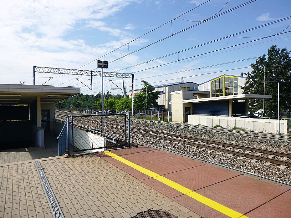 PKP wymieni windy w P�udach. Choszcz�wka wci�� pomijana