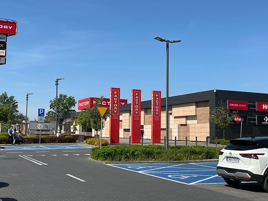 alt='B�dzie wi�cej miejsc parkingowych w okolicy Factory Annopol?'