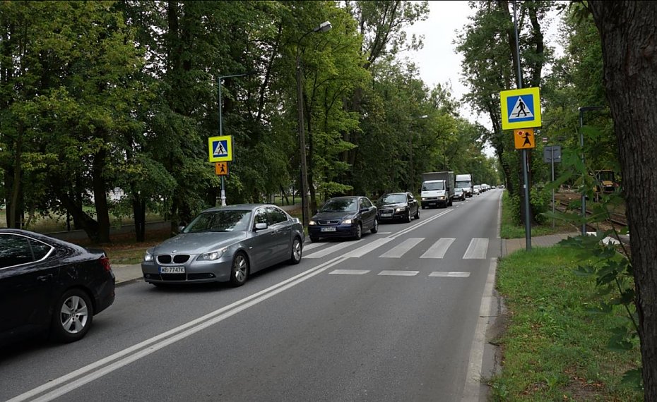 Niebezpieczne przej�cia na Starym Bemowie. Miasto zwleka z popraw�