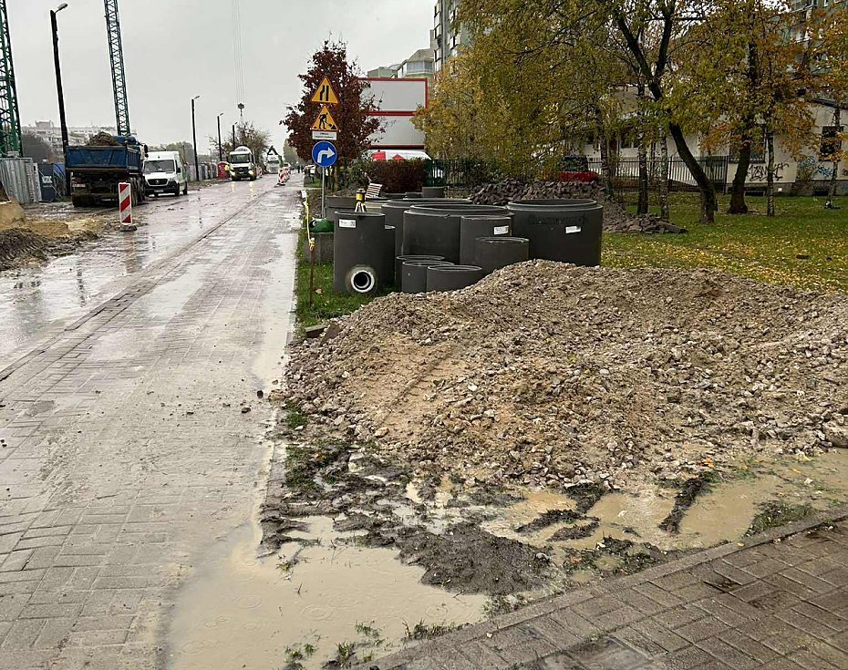 Chaos przy Powsta�c�w �l�skich. Utrudnienia potrwaj� jeszcze d�ugo