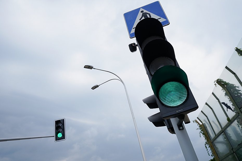 alt='Skrzy�owanie Dywizjonu 303 z Lazurow� doczeka si� sygnalizacji �wietlnej? S� nowe ustalenia'