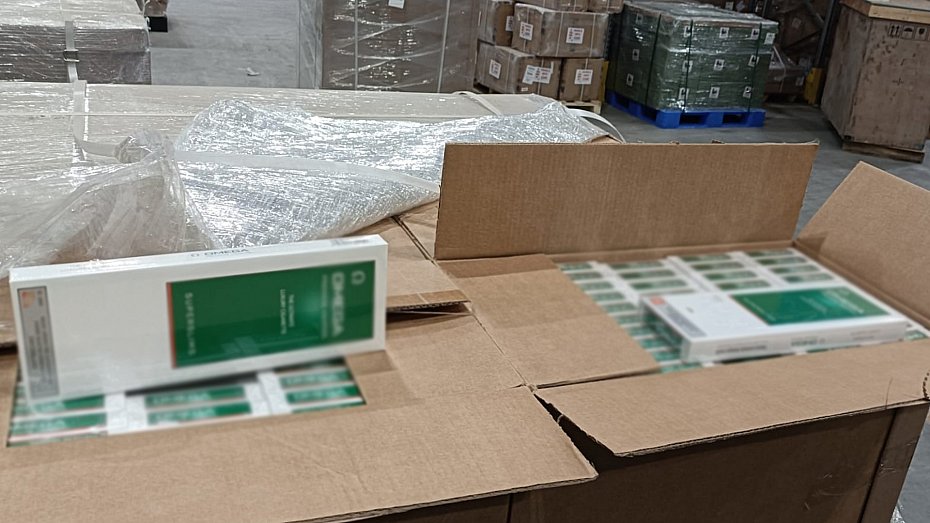 Blisko 4 mln nielegalnych papieros�w z Dubaju. Akcja KAS na Mazowszu