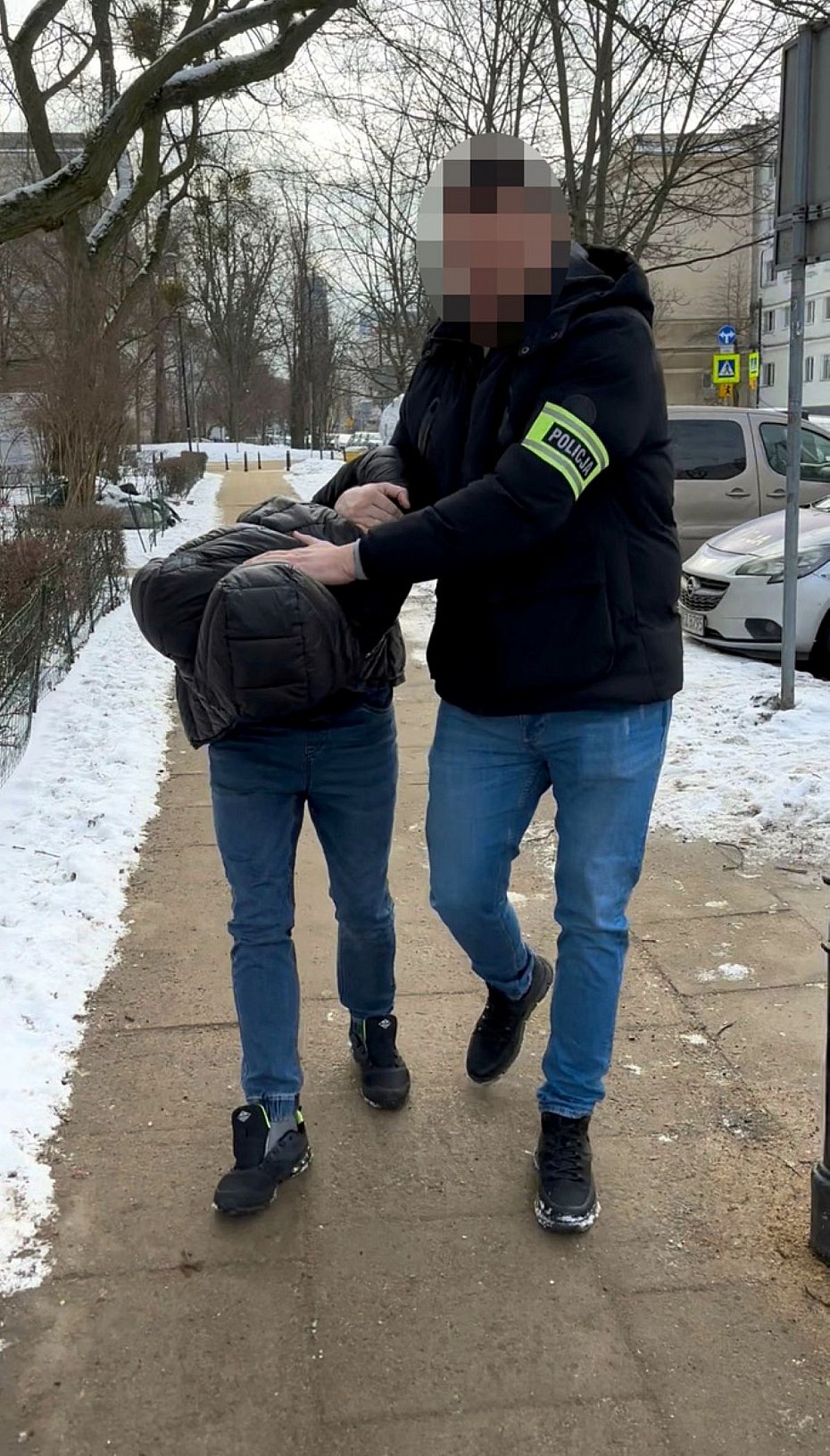 alt='Rozcina� dachy luksusowych kabriolet�w. 39-latek z zarzutami'