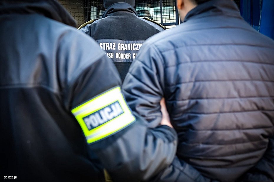 alt='Og�lnopolska akcja policji. 1944 osoby zatrzymane w dwa dni'