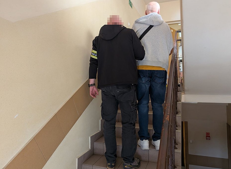 alt='Poszukiwany listem go�czym. Sp�dzi 7 miesi�cy w areszcie'