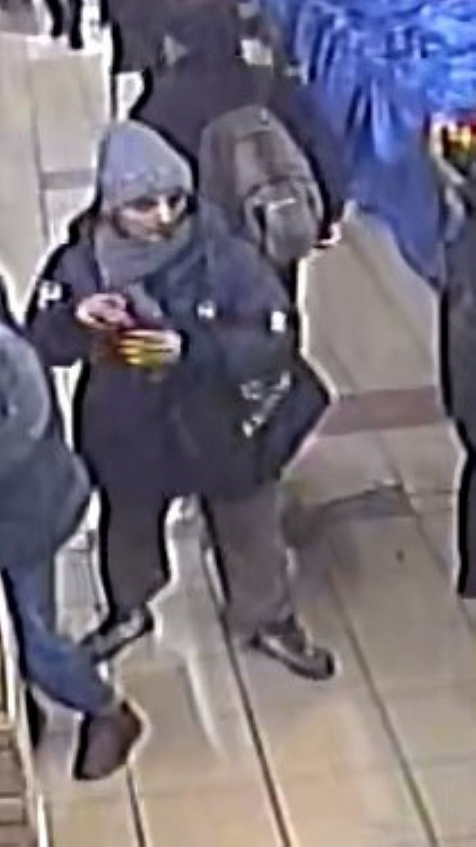 alt='Kradzie� pieni�dzy z torebki. Policja publikuje wizerunek'