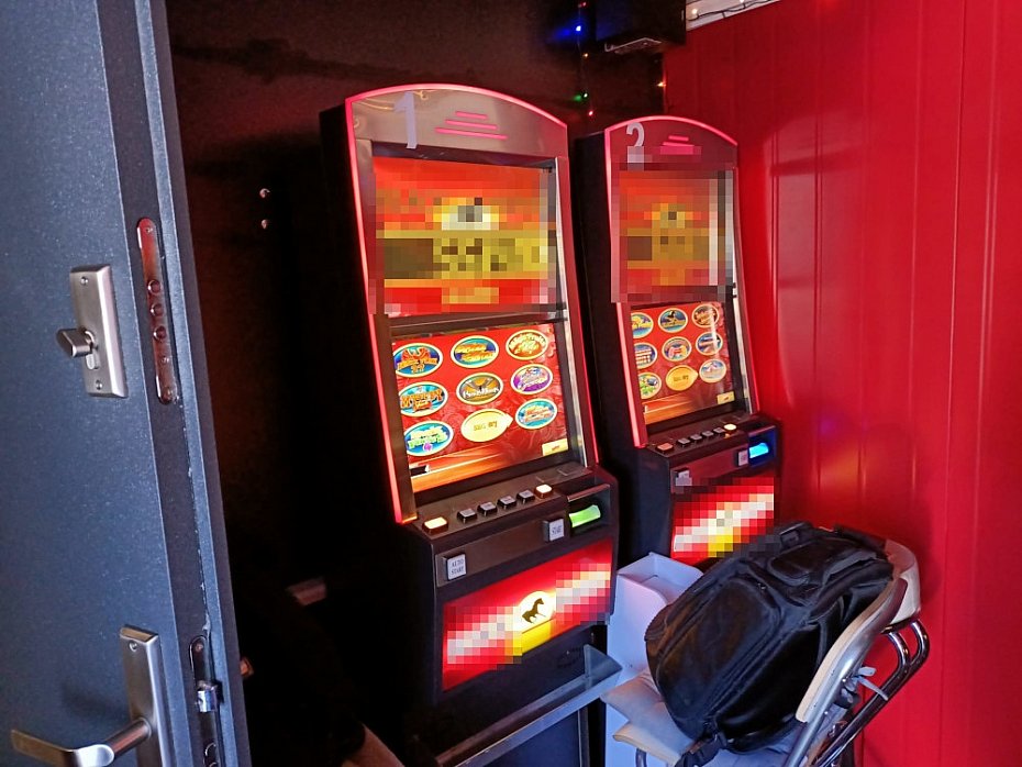 alt='Policja zlikwidowa�a nielegalne punkty hazardowe'