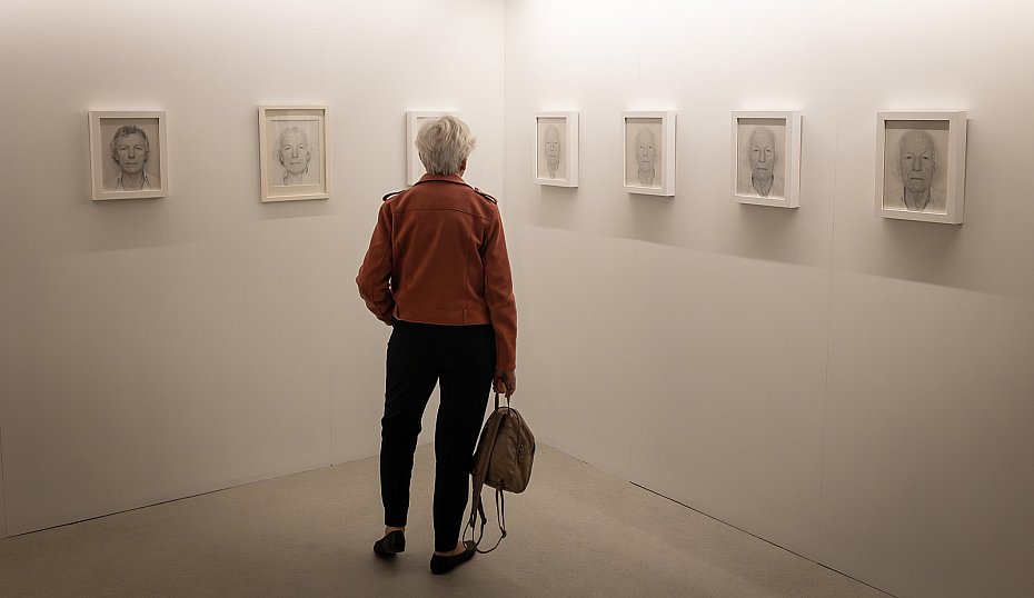 alt='Ostatnie dni wystawy "Starsze miasto" w Muzeum Woli'