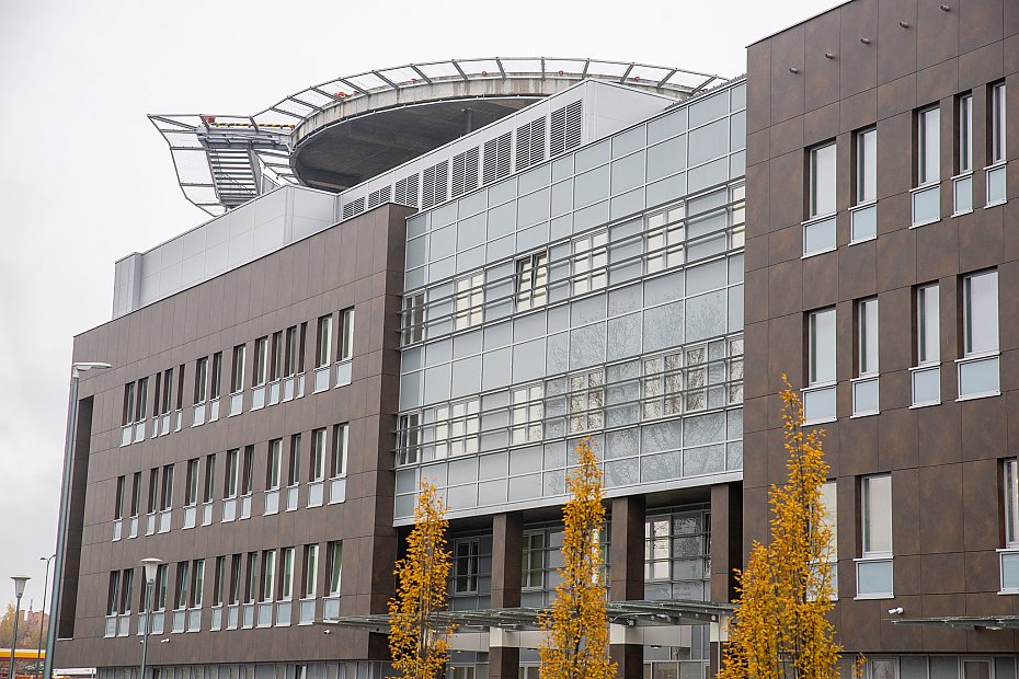 alt='Szpital Po�udniowy - dodzwonienie si� graniczy z cudem'