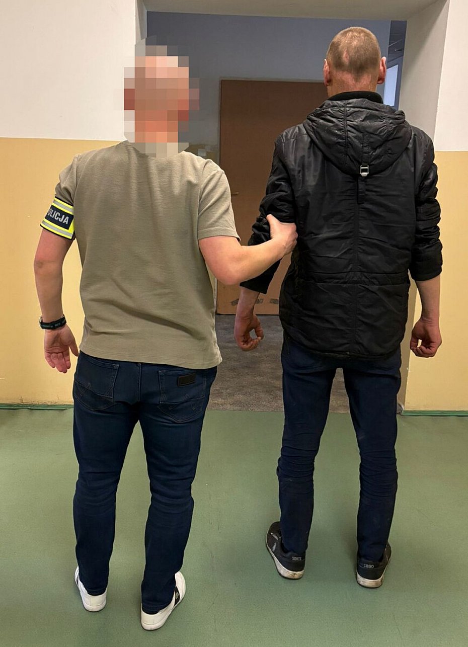 alt='W�amanie do kontenera gastronomicznego. Sprawca zatrzymany w �r�dmie�ciu'