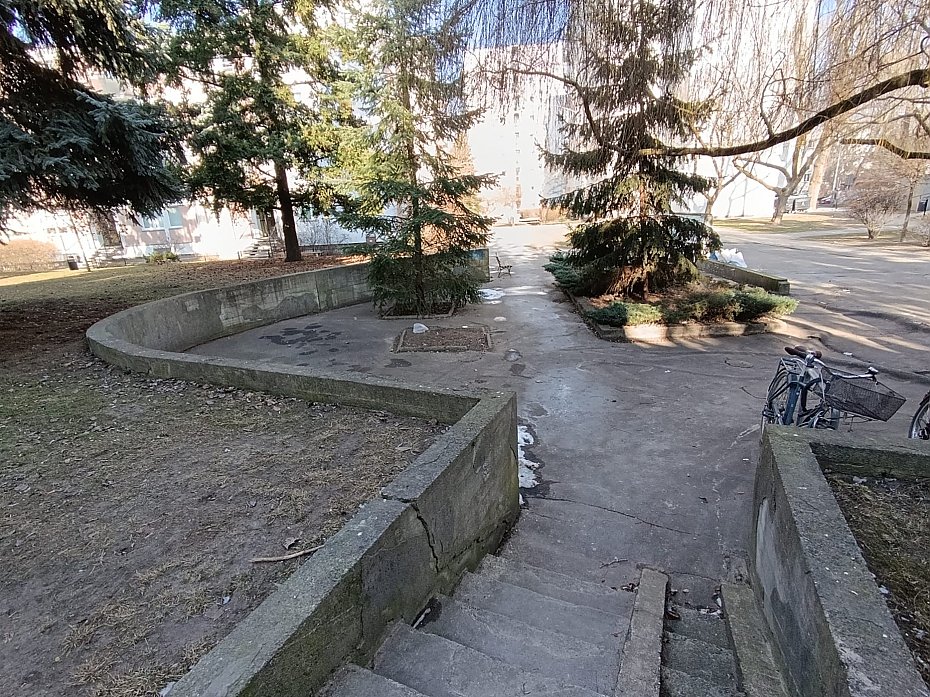 Zatrasie jako zabytek? Sp�r blokuje remonty i inwestycje