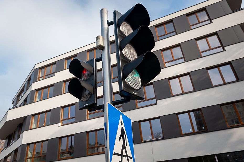 "Zielona fala" wieczorem na Bielanach? Jest odpowied� ZDM