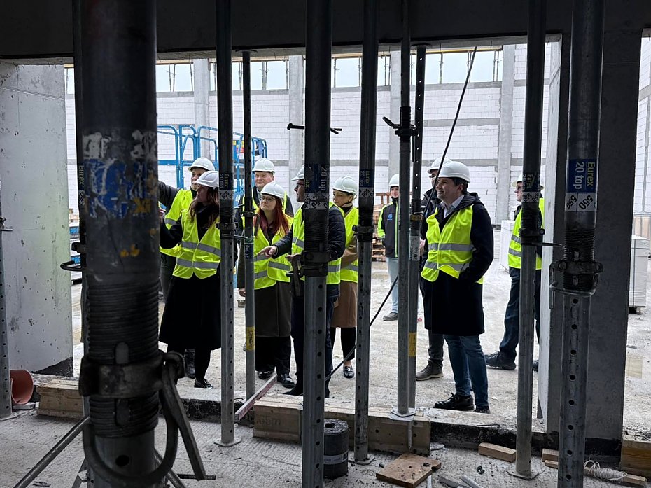 Budowa hali przy SP 112. Na jakim etapie s� prace?