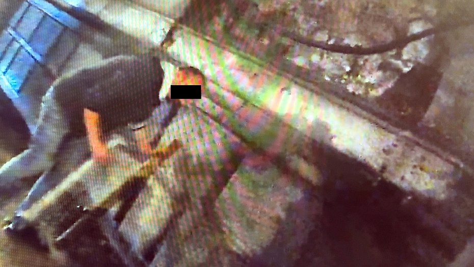 alt='Atakowa� auta pod mostem. Policja obezw�adni�a agresora'