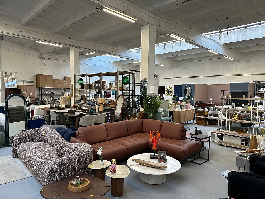 Outlet Meblowy Home Point - designerskie meble w dobrych cenach | Warszawa - Konstancin