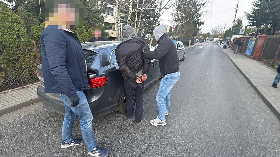 alt='Oszuka� seniork� na 100 tys. z�. Wpad� przy kolejnej pr�bie'