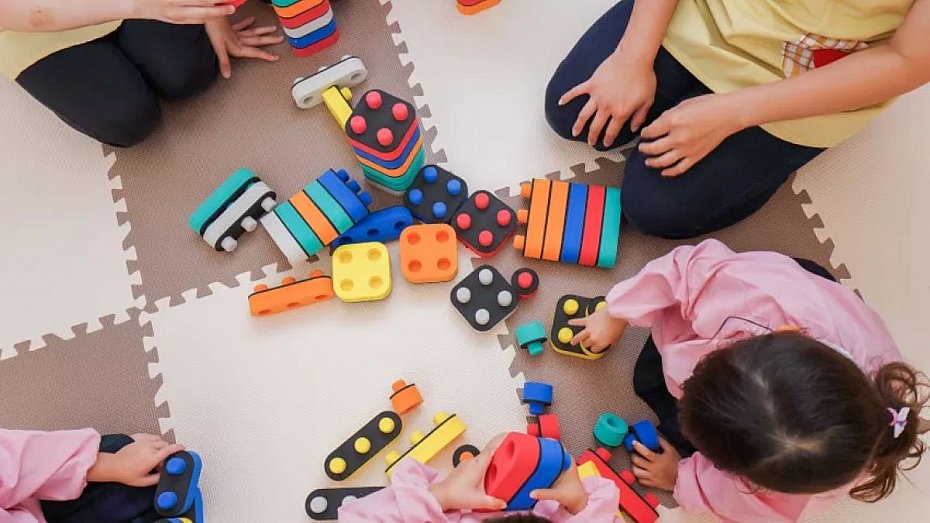 alt='Ruszy�y zapisy do ��obka "Motylkowy �wiat" i nowej filii'