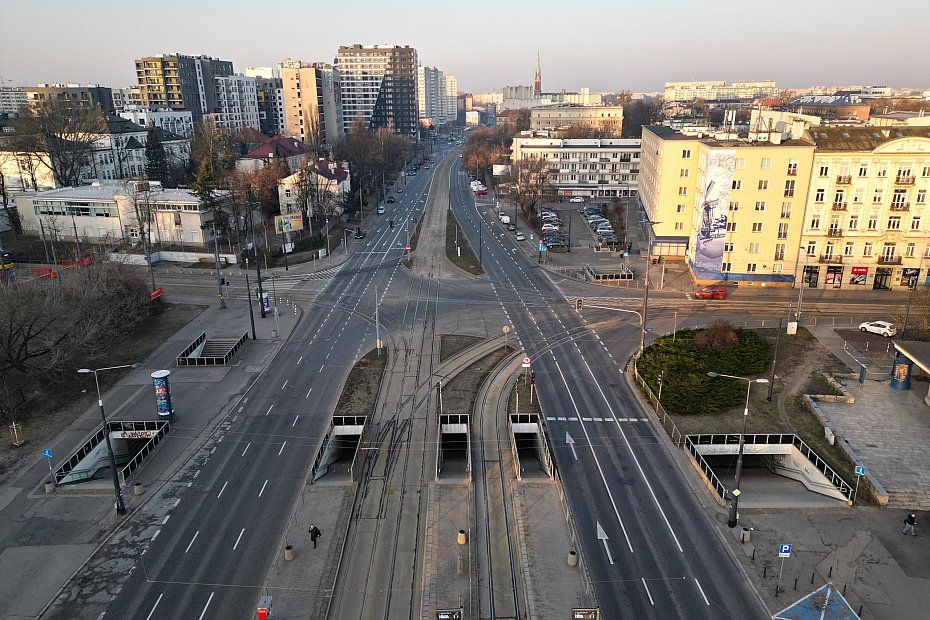 alt='Wolska i M�ynarska bez przej�cia podziemnego. Jest wi�cej zieleni i nowe przej�cia'