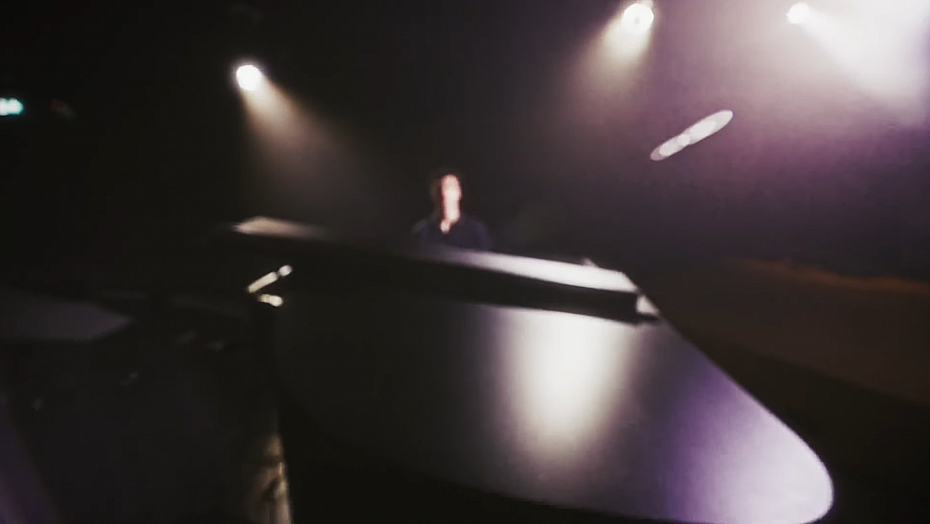 alt='Lunam� w MIK z gwiazdami. Przybysz, Mozil i Bryndal na jednej scenie'