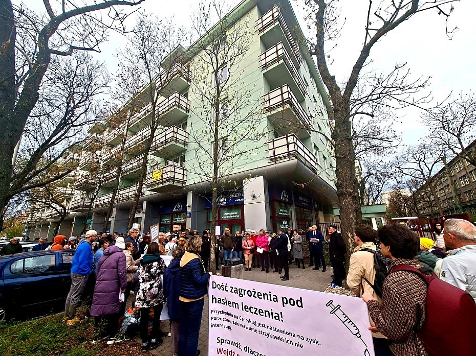 Sielce protestuj� przeciw o�rodkowi uzale�nie�. Mieszka�cy boj� si� o bezpiecze�stwo