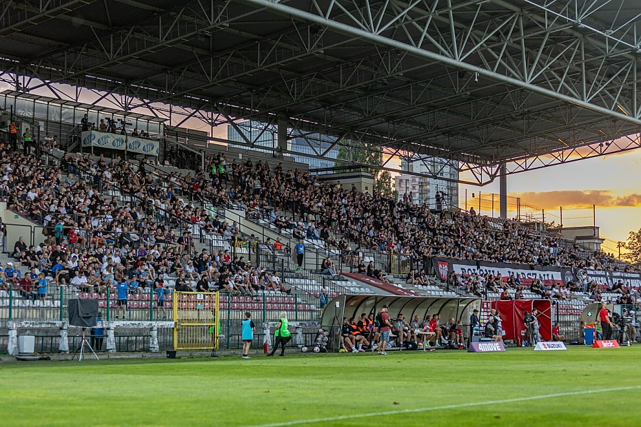 alt='Polonia Warszawa szuka terenu pod baz� treningow�. Apel do w�adz'