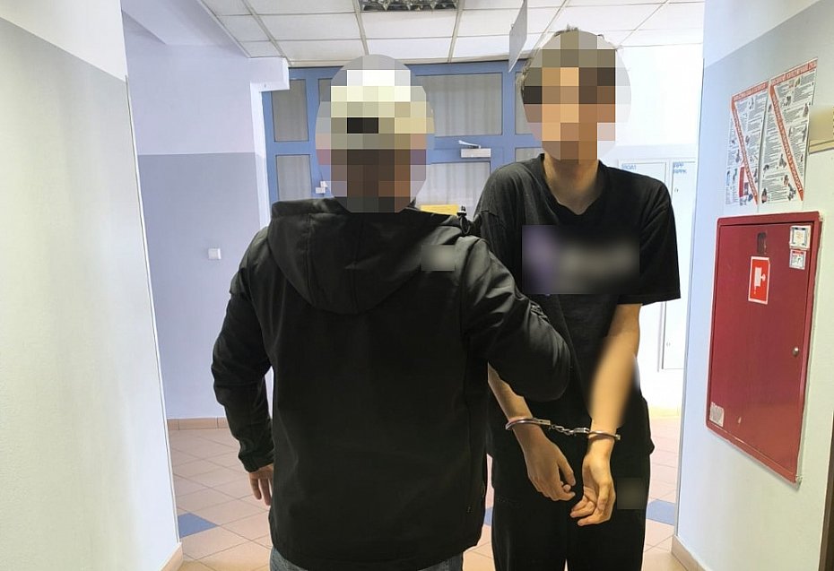 alt='Grozili maczet� i okradli m�czyzn�. Szybko wpadli w r�ce policji'