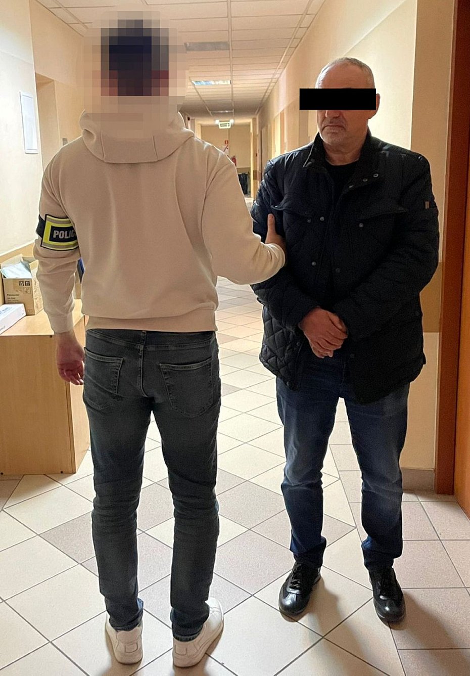 alt='Kieszonkowcy zatrzymani przy Dworcu Zachodnim'