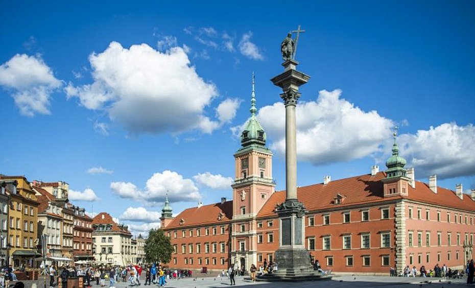 alt='Maj�wka w Warszawie. Przemarsze, uroczysto�ci i du�e utrudnienia'