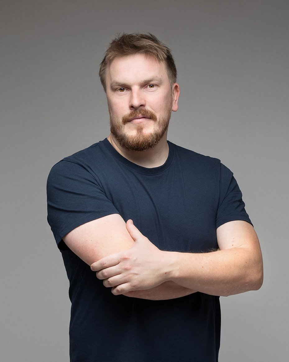 alt='Stand-up na Modli�skiej: �ukasz Kowalski rozbawi publiczno��'