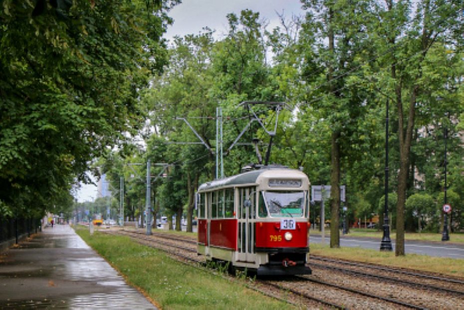 alt='Warszawskie Linie Turystyczne startuj�. Tramwaje, rejsy i kolejka wracaj�'