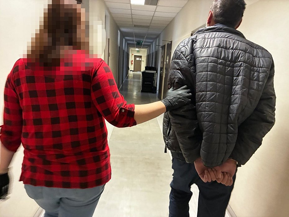 alt='Zostawi�a rower na chwil�, z�odzieje nie czekali'