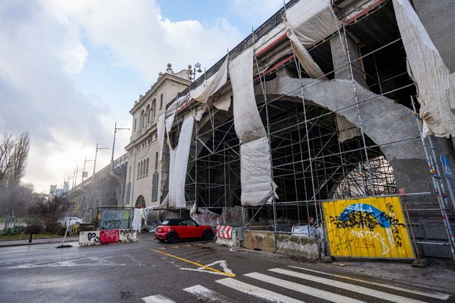 alt='Zmiany na Wis�ostradzie pod Mostem Poniatowskiego. Kierowcy pojad� inaczej'