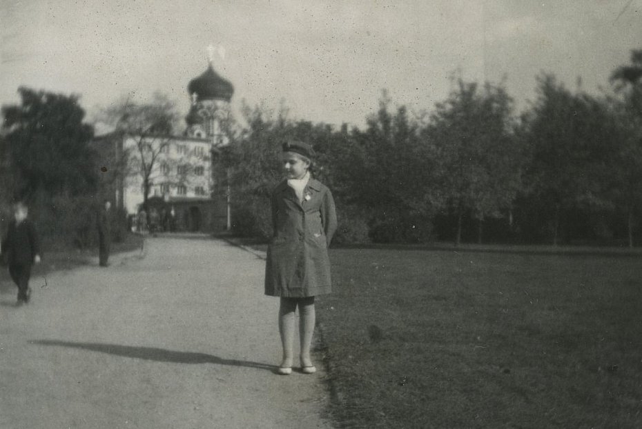 alt='Bella Szwarcman-Czarnota opowiada o Pradze. Osobista historia dzielnicy'